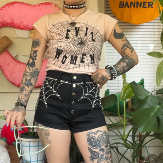 evil women (pre-order)